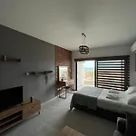 Caesar Blue Sea View Apartment