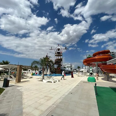 Апартаменты Caesar Blue Sea View