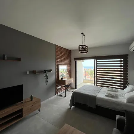 Caesar Blue Sea View Apartment